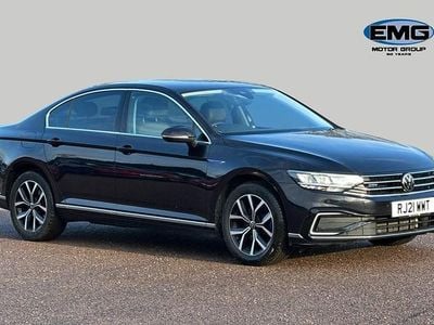 Black Used 2021 VW Passat GTE Sedan | £13,490 (Good price)