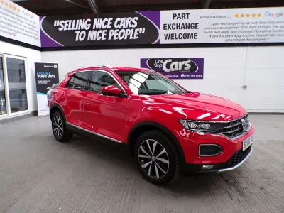 Used VW T-Roc SEL 115 HP (84 kW) 2018 Red SUV