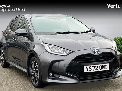 Used Toyota Yaris Hybrid Design 116 HP (85 kW) 2023 Grey Hatchback