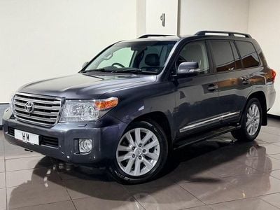 Used Toyota Land Cruiser 268 HP (197 kW) 2014 Grey SUV