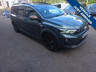 New Dacia Jogger Extreme 2026 Green MPV