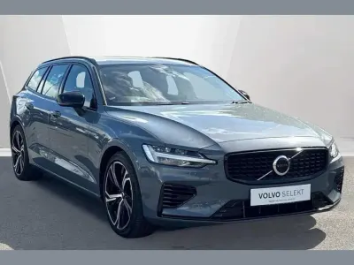 Used Volvo V60 Plus 344 HP (253 kW) 2023 Grey Estate