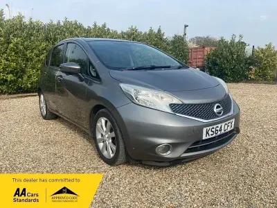 Używany Nissan Note Tekna 90 KM (66 kW) 2015 Szary Hatchback