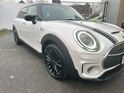 Usado Mini Cooper Clubman Classic 192 CV (141 kW) 2023 Blanco Familiar