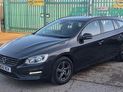 Used Volvo V60 Business Edition 115 HP (84 kW) 2015 Grey Estate