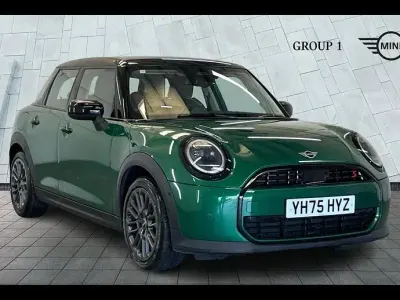 Used Mini Cooper S Hatch 201 HP (147 kW) 2025 Green Hatchback