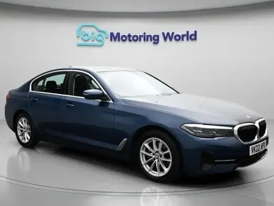 Begagnad BMW 520 190 HK (139 kW) 2022 Blå Sedan