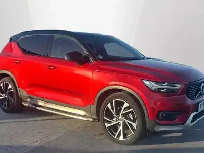 Begagnad Volvo XC40 R-Design Pro 247 HK (181 kW) 2022 SUV