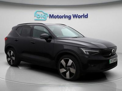 Black Used 2022 Volvo XC40 Ultimate SUV | £27,000 (Fair price)