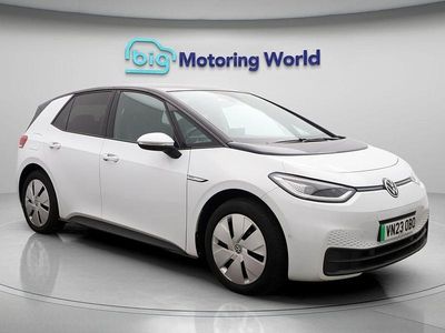 White Used 2023 VW ID.3 Pro Performance Hatchback | £15,200 (Fair price)