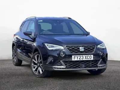 Begagnad Seat Arona FR 2023 Svart SUV