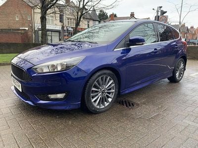 Used Ford Focus Titanium 2016 Blue Hatchback