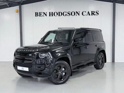 Usado Land Rover Defender SE Dynamic 350 HP (257 kW) 2025 Preto SUV