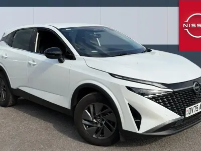 Used Nissan Qashqai Acenta Premium 140 HP (102 kW) 2025 White SUV