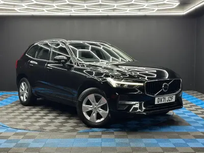 Used Volvo XC60 Momentum 2021 Black SUV