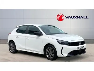 Used Vauxhall Corsa Design Edition 73 HP (53 kW) 2023 White Hatchback