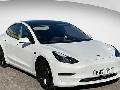 Used Tesla Model 3 Standard Range 208 kW (283 HP) 2021 White Sedan