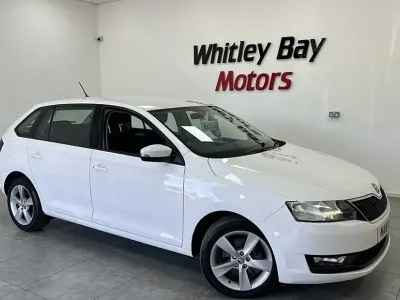 Used Skoda Rapid SE 110 HP (80 kW) 2018 White Hatchback