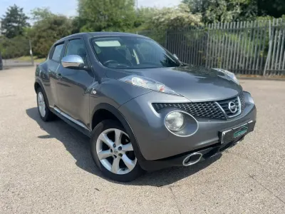 Begagnad Nissan Juke Acenta 2012 Grå SUV