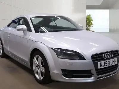 Begagnad Audi TT Comfort 200 HK (147 kW) 2008 Silver Sportkupé