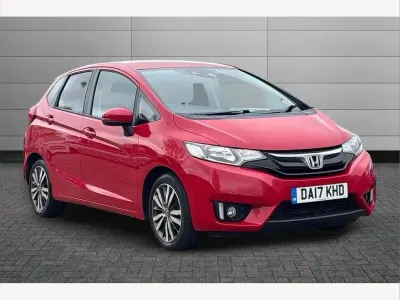 Używany Honda Jazz EX 102 KM (75 kW) 2017 Czerwony Hatchback