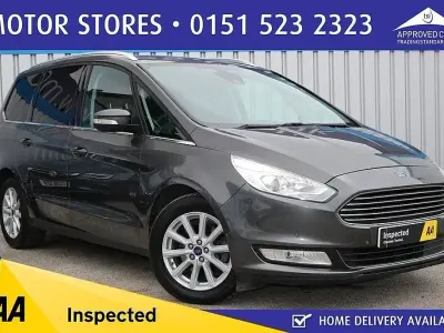 Usado Ford Galaxy Titanium X 237 CV (174 kW) 2017 Gris Monovolumen