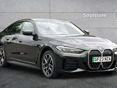 Usado BMW i4 M Sport 246 kW (335 CV) 2023 Verde Berlina