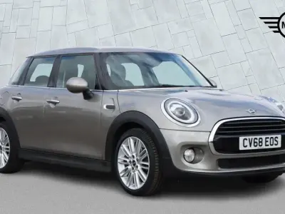 Used Mini Cooper Hatch 134 HP (98 kW) 2018 Silver Hatchback