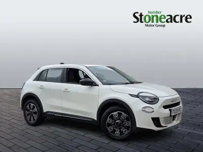 Used Fiat 600 100 HP (73 kW) 2025 White SUV