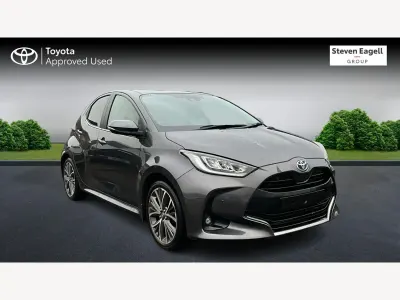 Second-hand Toyota Yaris Hybrid 114 CP (83 kW) 2022 Gri Hatchback