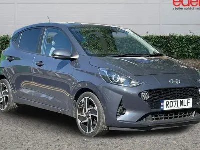 Used Hyundai i10 Premium 67 HP (49 kW) 2021 Grey Hatchback
