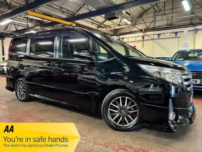Usado Toyota Noah 1970 Negro