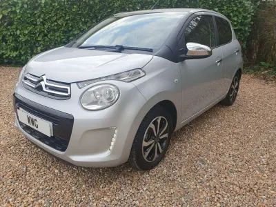 Usado Citroën C1 Flair 2019 Gris Utilitario