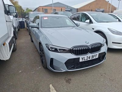 Begagnad BMW 320 M Sport 190 HK (139 kW) 2024 Grå Sedan