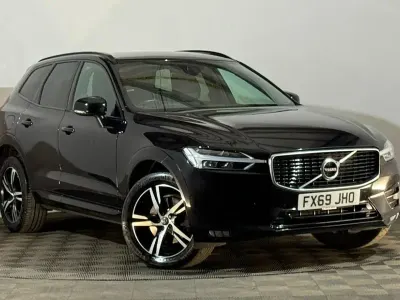 Used Volvo XC60 R-Design 190 HP (139 kW) 2019 Black SUV