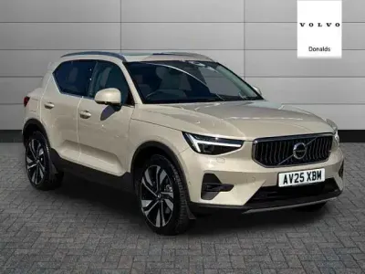 Usado Volvo XC40 Ultra 194 CV (142 kW) 2025 SUV