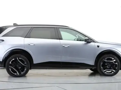 Used Peugeot e-5008 GT 2025 SUV