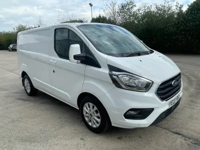 Usado Ford Transit Custom Limited 2022 Blanco Van