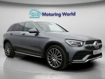 Begagnad Mercedes GLC220 AMG line 194 HK (142 kW) 2022 Grå Kombi