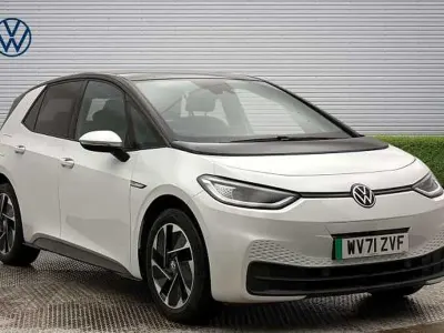 Used VW ID.3 Pro Performance 150 kW (204 HP) 2021 White Hatchback