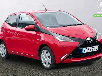 Used Toyota Aygo X-play 69 HP (50 kW) 2017 Red Hatchback