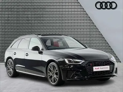 Used Audi S4 Advanced 336 HP (247 kW) 2024 Black Estate
