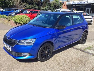 Used Skoda Fabia Colour Edition 95 HP (69 kW) 2020 Blue Hatchback