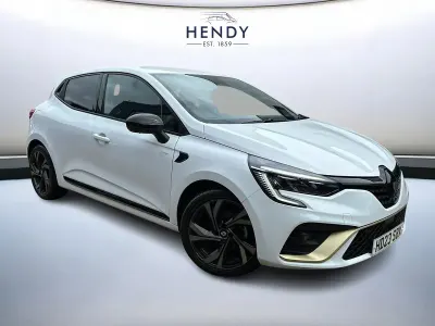Used Renault Clio Engineered 145 HP (106 kW) 2023 White  Hatchback