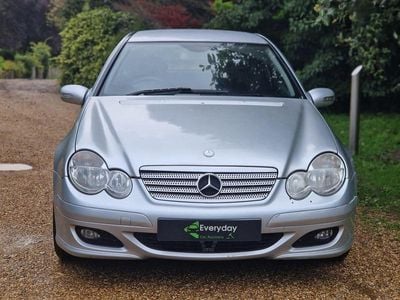 Mercedes C180