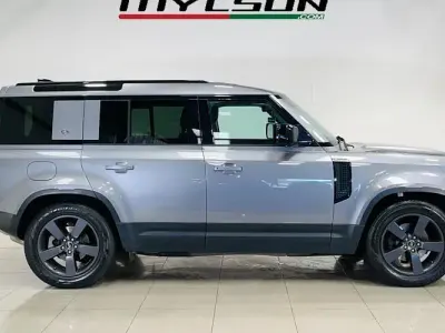 Used Land Rover Defender SE 241 HP (177 kW) 2020 SUV