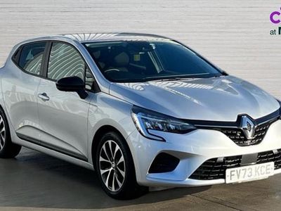 Used Renault Clio V Evolution 90 HP (66 kW) 2023 Silver