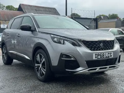 Gebraucht Peugeot 5008 GT-line 130 PS (95 kW) 2018 Grau SUV