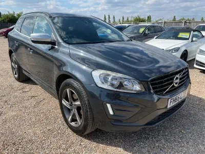 Used Volvo XC60 R-Design 187 HP (137 kW) 2015 Grey SUV
