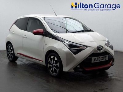 Used Toyota Aygo Trend 72 HP (52 kW) 2019 White Hatchback